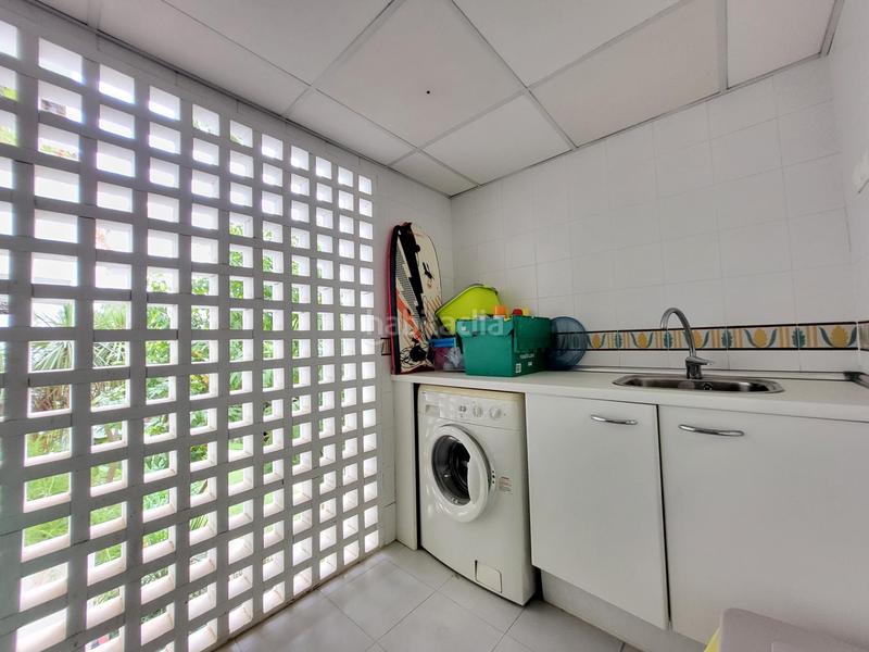 Foto 4e259c97-42d0-4dbc-a49d-b1fd9f5d7b5d. Lloguer apartament amb calefacció aparcament piscina a Estepona