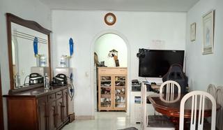 Pis a San Pedro de Alcántara Pueblo. Amplio y luminoso piso en el corazón de san pedro alcántara