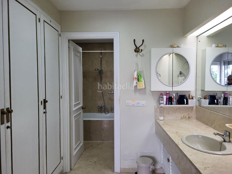 Foto cdee228c-ce83-45b7-8a45-974c4f8d45b9. Apartament amb aparcament a Guadalmina Alta Marbella