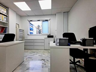 Rent Office space  Calle san miguel. Alquiler !!! despacho amplio en pleno centro de san pedro alcánt