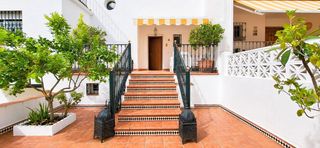 Maison jumelée à San Pedro de Alcántara Pueblo. Fantástica casa adosada en la prestigiosa zona de guadalmina alt