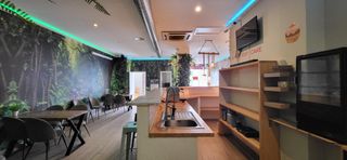 Rent Business premise in Nueva Alcántara. Local comercial de aproximadamente 100 m2, situado en san pedro