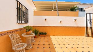 Casa adossada a San Pedro de Alcántara Pueblo