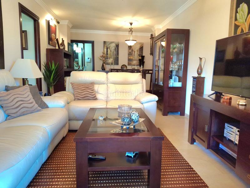 Foto 01abbf07-b775-4d52-a971-b50b3514ad6e. Flat with parking pool in Ricardo Soriano Marbella