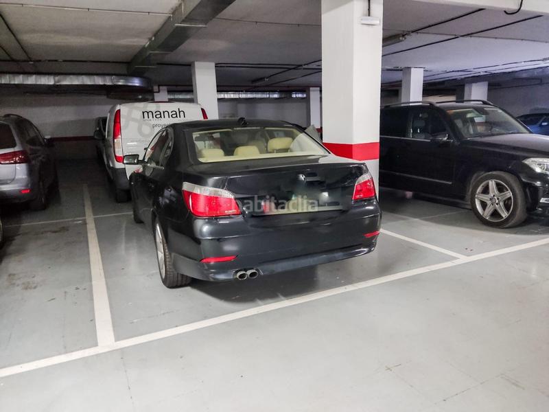 Foto 3c3eb381-dfcd-45cb-a765-09840854abd1. Flat with parking pool in Ricardo Soriano Marbella