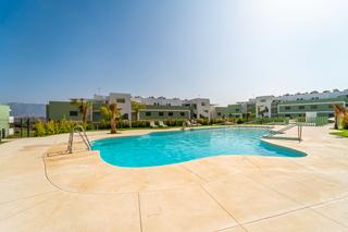 Piso en Riviera del Sol. Magnífico piso nuevo cortijo colorado de la cala con piscina, gy