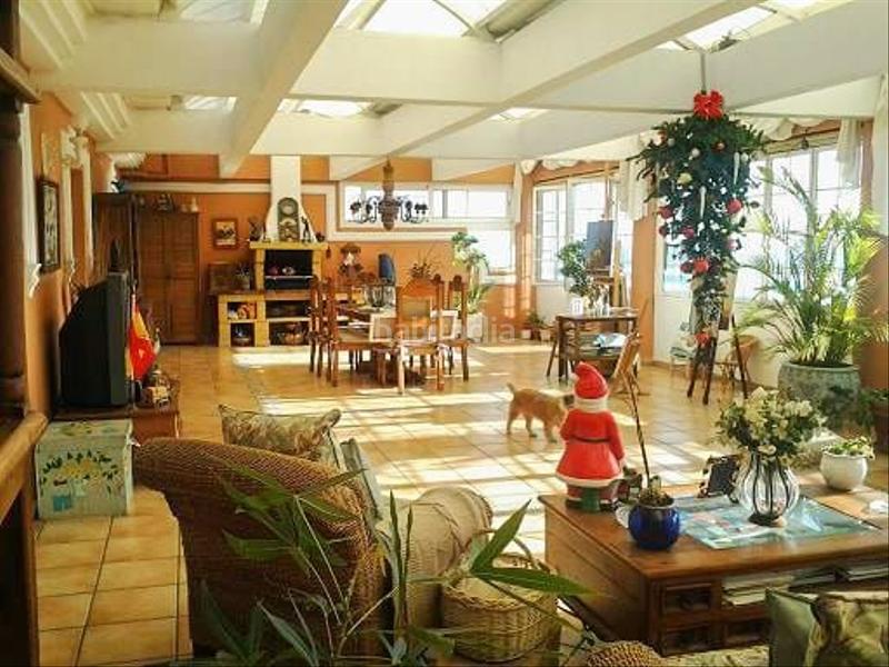 Foto ed59e555-5c01-498a-86c6-e488684ff515. Ático magnífico ático dúplex con terraza. garaje y piscina en Fuengirola