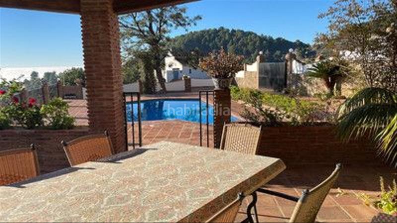 Foto f7095353-b62a-44ea-ae9d-fcc98dd67256. Chalet avec parking dans Mijas pueblo Mijas