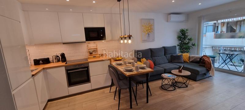 Foto cad83307-8585-46ae-bfcf-f4d024a08a8e. Piso magnífico piso reformado 2ª planta sin ascensor 2ª línea de playa en Fuengirola