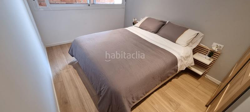 Foto e710a2f7-fee6-40d0-8f65-c2ccc82e744c. Piso magnífico piso reformado 2ª planta sin ascensor 2ª línea de playa en Fuengirola
