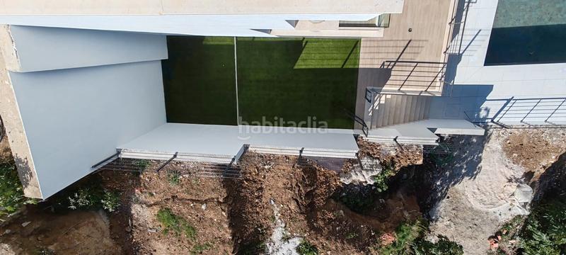 Foto 6d4e3fb7-3965-408c-b9e1-1b647e10dbf7. Maison jumelée avec parking piscine dans Torreblanca del Sol Fuengirola