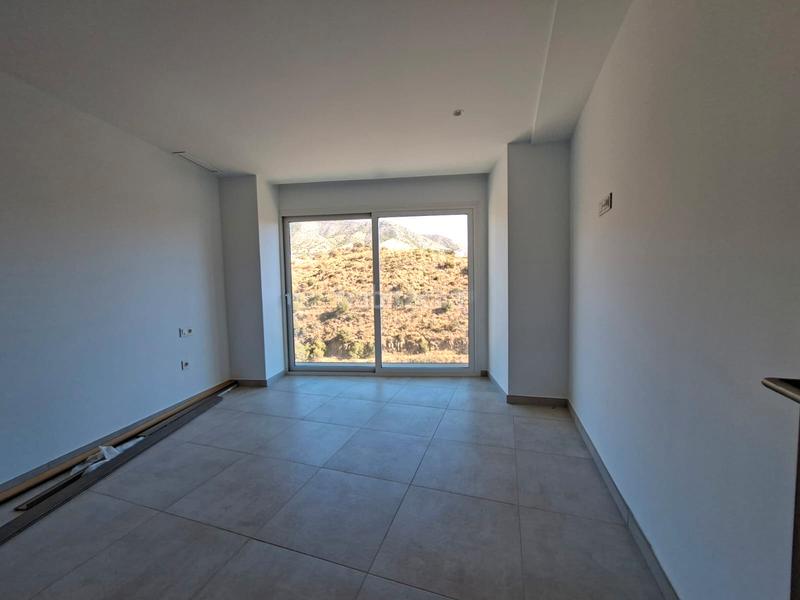 Foto a8f41b38-cd66-4290-b0c5-68b1850a02ad. Maison jumelée avec parking piscine dans Torreblanca del Sol Fuengirola