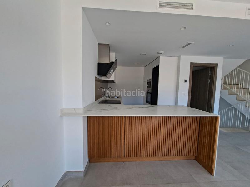 Foto ddd77d6f-52c7-4d3b-98b7-e13ffba84404. Maison jumelée avec parking piscine dans Torreblanca del Sol Fuengirola