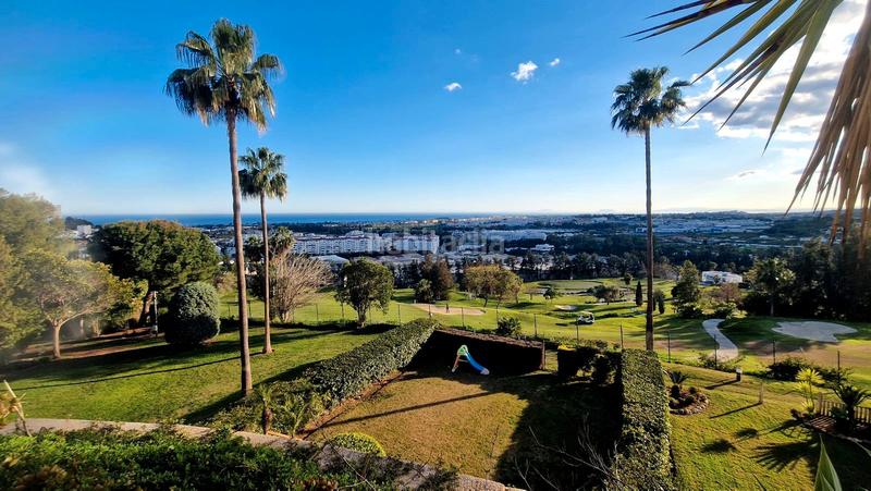 Foto e88799c2-8be4-4eaa-b325-6f7f907d7233. Pis amb calefacció aparcament piscina a Las Brisas Marbella