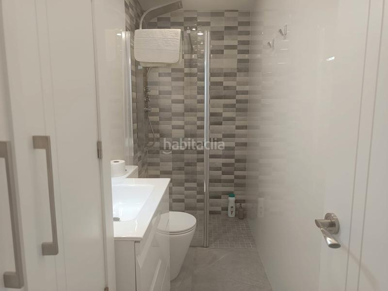 Foto 88461cca-d469-4cf3-ba18-f15e827d444d. Piso magnífico piso reformado terraza vistas al mar, ascensor, amueblado y parking en Fuengirola