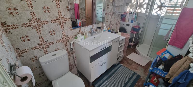 Foto 5a57d38d-f730-423b-bf75-23d6c963555c. Piso magnífico piso para reformar con 2 terrazas y vistas al mar en Fuengirola