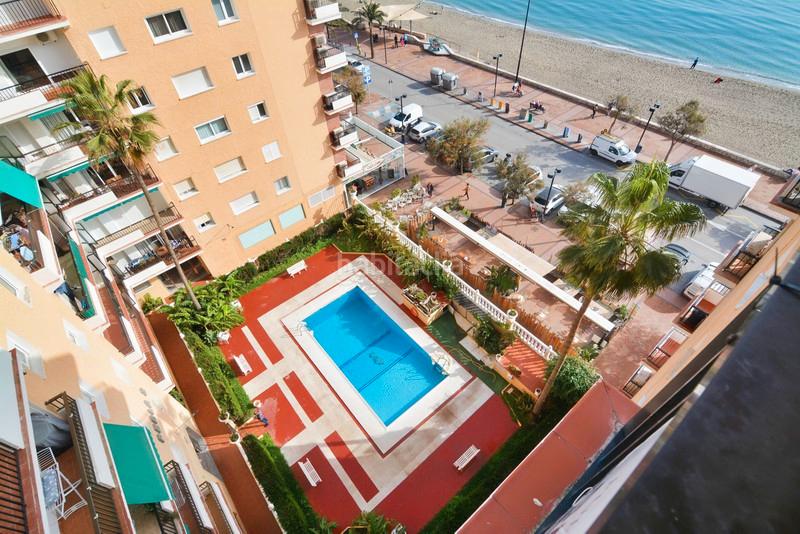 Foto 0be66199-5bb5-4e01-b871-4f18576ee904. Attico con piscina in Puerto Deportivo Fuengirola