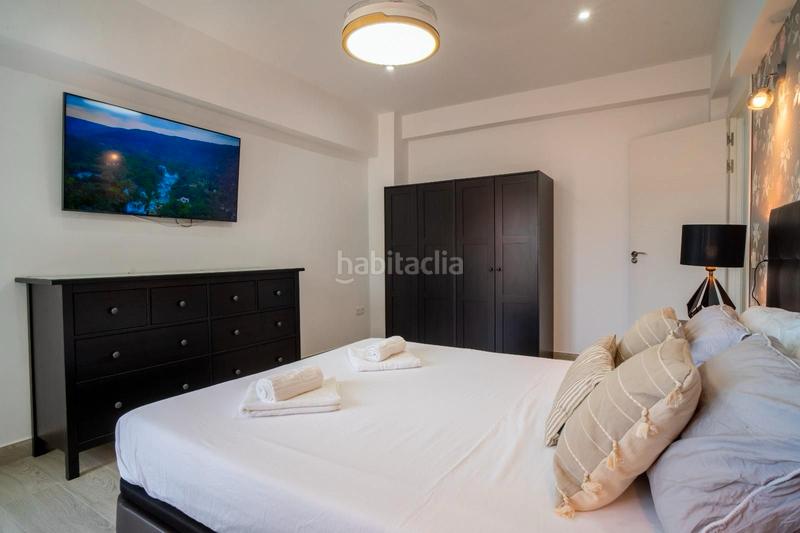 Foto e2ea651e-e990-406f-8b35-b2e8dc5f0dc4. Attico con piscina in Puerto Deportivo Fuengirola