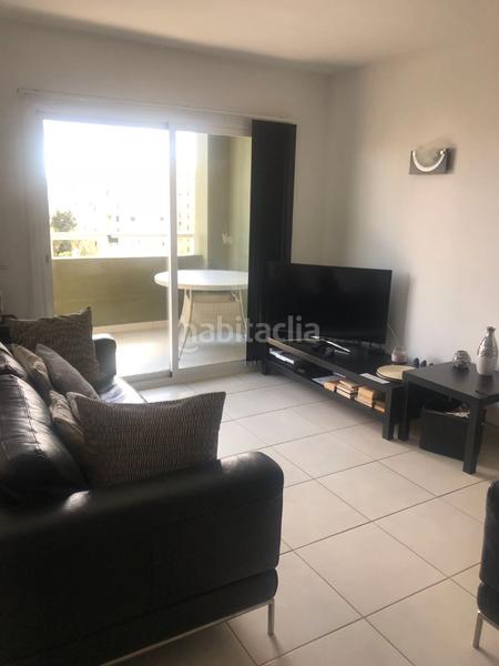 Foto c803e41a-8ef8-4956-b309-2af708b8bcf4. Piso magnífico y amplio piso en Los Boliches con piscinas y trastero en Fuengirola
