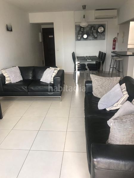 Foto c9416d27-e7d7-42ce-8088-3c3b34979051. Piso magnífico y amplio piso en Los Boliches con piscinas y trastero en Fuengirola