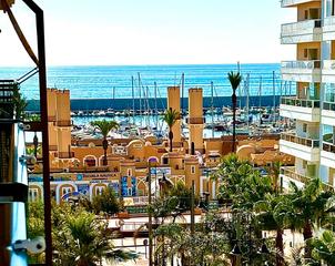 Àtic a Puerto Deportivo. Magnífico y amplio piso 2ª línea con vistas al mar