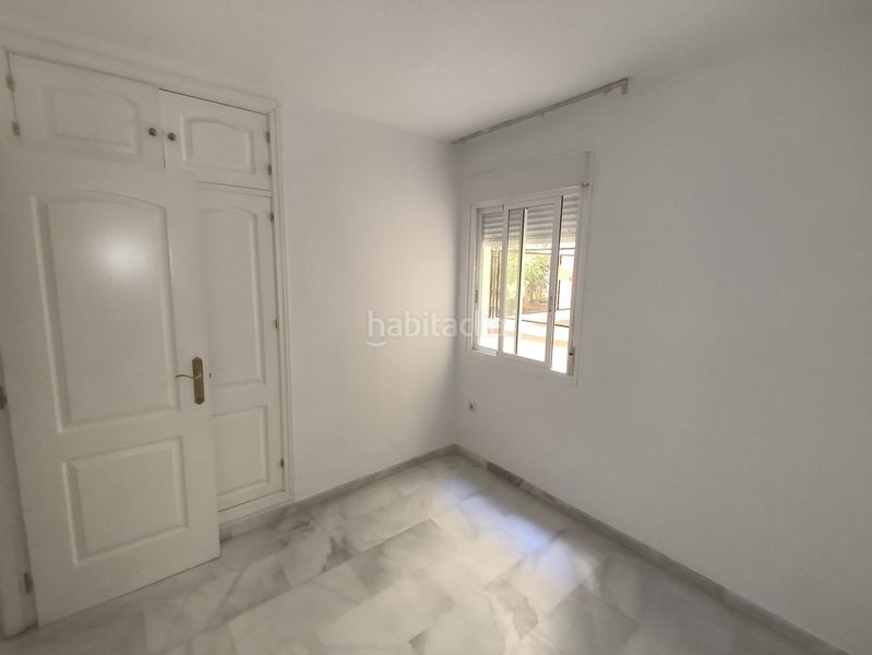 Foto f598ad3f-763e-47bc-9587-a823f6a9636e. Pis amb aparcament piscina a Los Boliches Fuengirola
