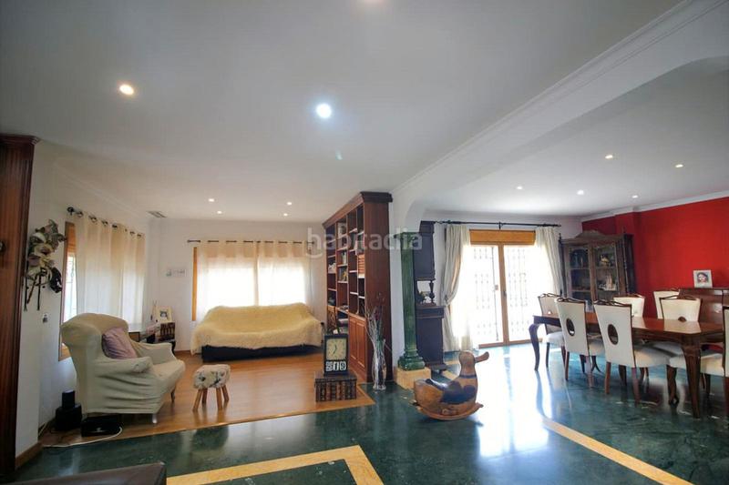 Foto 00d05236-d034-4d35-a516-4f109d35bd79. Chalet con camino parcheggio piscina in Cortijo Torrequebrada Benalmádena