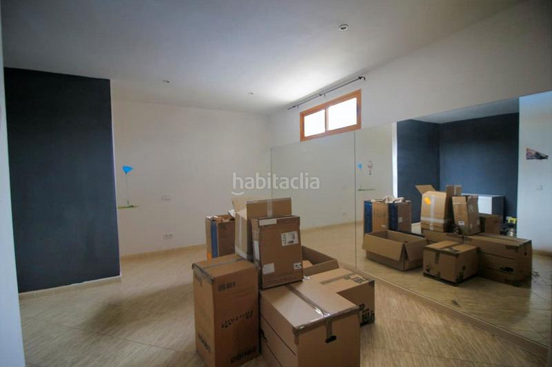 Foto 12250d81-11bb-463c-8a49-fd701ae60579. Chalet con camino parcheggio piscina in Cortijo Torrequebrada Benalmádena