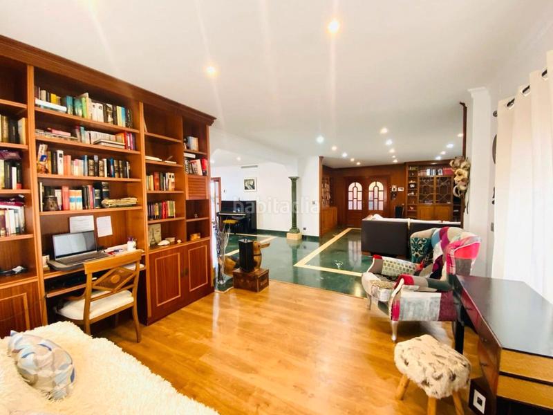 Foto 1f91dfb9-33a2-492d-acca-1ee3acfa0420. Chalet con camino parcheggio piscina in Cortijo Torrequebrada Benalmádena