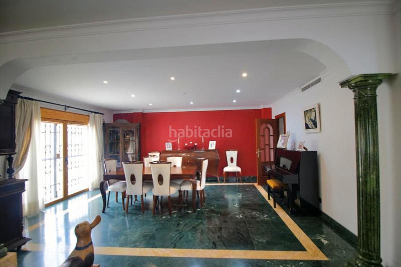 Foto 2acdc8d6-d2a7-4a2c-b90c-67f94e9d75b5. Chalet con camino parcheggio piscina in Cortijo Torrequebrada Benalmádena