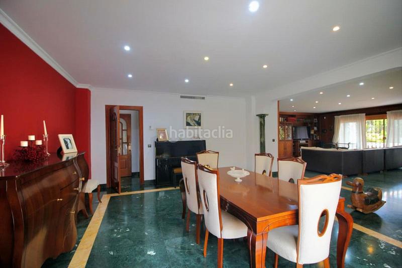 Foto 80be78ad-fd93-4669-a881-76061cd6a1a3. Chalet con camino parcheggio piscina in Cortijo Torrequebrada Benalmádena