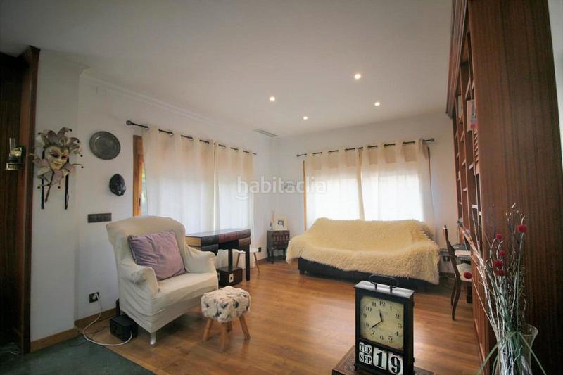 Foto a904724c-e56f-4ae3-8a3e-49b4e9c62c5d. Chalet con camino parcheggio piscina in Cortijo Torrequebrada Benalmádena