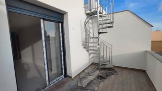 Ático en Las Cañadas. Magnífico ático a estrenar con terraza y solarium privado