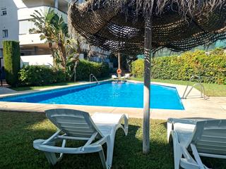 Apartamento en Los Pacos. Magnífico piso reformado con terraza, garaje, pisicina y gym