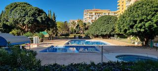 Estudi a Parque de la Paloma. Magnífico estudio reformado, piscina y parking comunitario