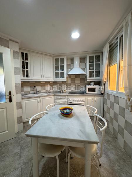 Foto 23204ce3-9140-49ce-9697-34d69750dedb. Piso magnífico piso con terraza, garaje y piscina comunitaria en Fuengirola