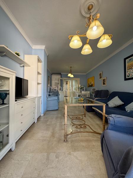 Foto c5183055-9f0d-4e64-818b-08d14bb1da1b. Piso magnífico piso con terraza, garaje y piscina comunitaria en Fuengirola