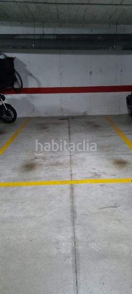 Foto 5d0cbf7e-c4a2-4d5b-8d1c-65bb147f2a0a. Pis amb aparcament piscina a Los Pacos Fuengirola