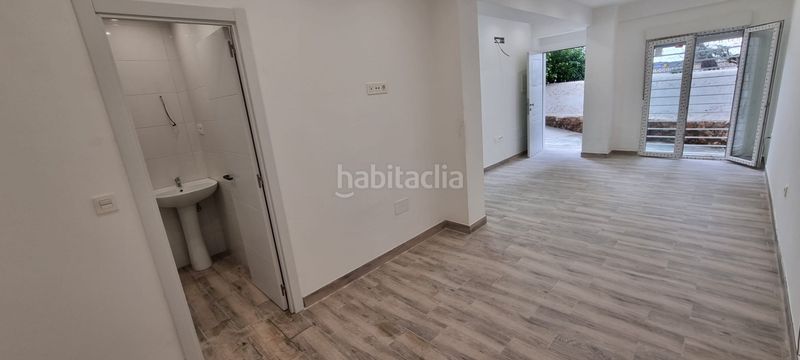 Foto 1d9d4855-862e-4644-9046-0b8ed686aa68. Estudi a Calvario Torremolinos