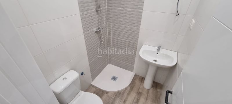 Foto dc2bc88f-75df-45e5-b628-9a6eb6608b0b. Estudi a Calvario Torremolinos