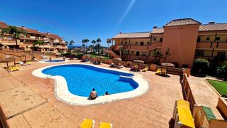 Planta baja en El Faro de Calaburra - Chaparral. Magnífico piso planta baja con terraza, patio privado, garaje y