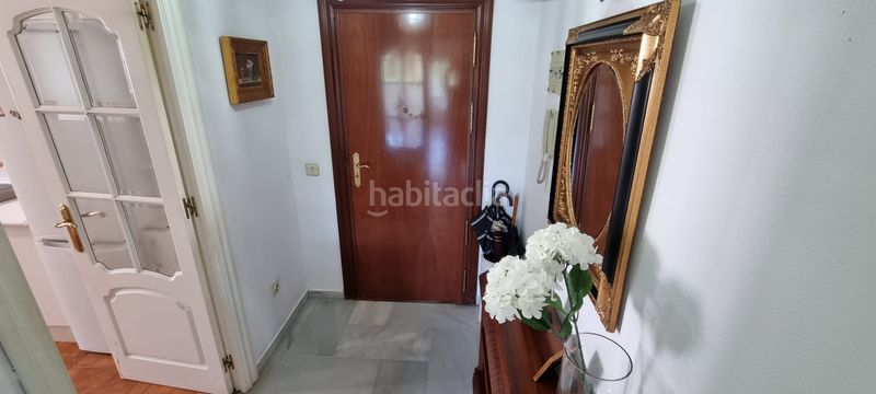 Foto 2e68d763-e7d6-4a7a-a061-5e01c8f3aef5. Pis amb piscina a Castillo Sohail - Myramar Fuengirola