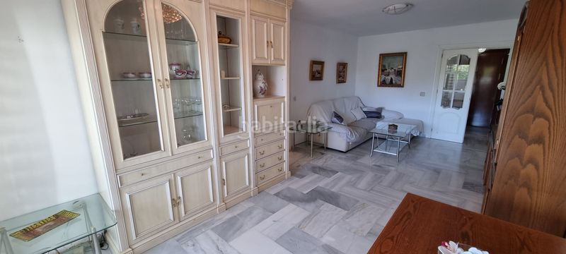 Foto 573f3e4e-7857-4782-bb55-34d6f30ca840. Pis amb piscina a Castillo Sohail - Myramar Fuengirola