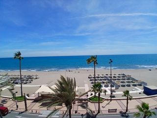 Pis a Las Gaviotas - Carvajal