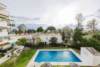 Pis a Cabopino - Artola