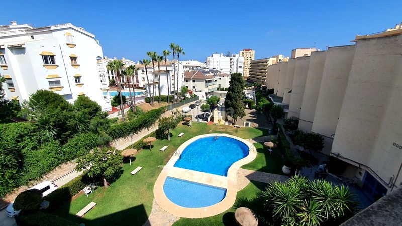 Foto 9490e5eb-358a-4690-8068-d05e42f0ffb7. Pis amb piscina a Torreblanca del Sol Fuengirola