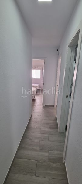 Foto a36d48af-0c2a-45f9-ad1e-b10a312d35a4. Pis amb piscina a Centro ciudad Fuengirola