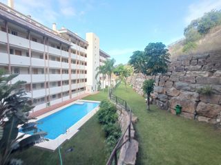 Appartamento in Los Pacos. Magnífico piso en la zona baja de los pacos con garaje y piscina