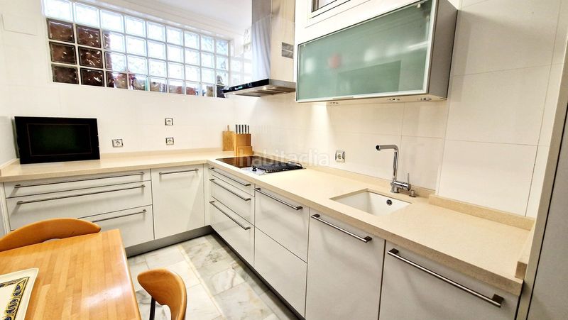 Foto afd86871-7228-4184-b945-e0e8d10578dd. Casa adosada magnífico adosado reformado golf, con terraza y 2 plazas de parking en Mijas