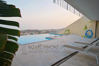 Casa aparellada en Avenida del cosmos 7